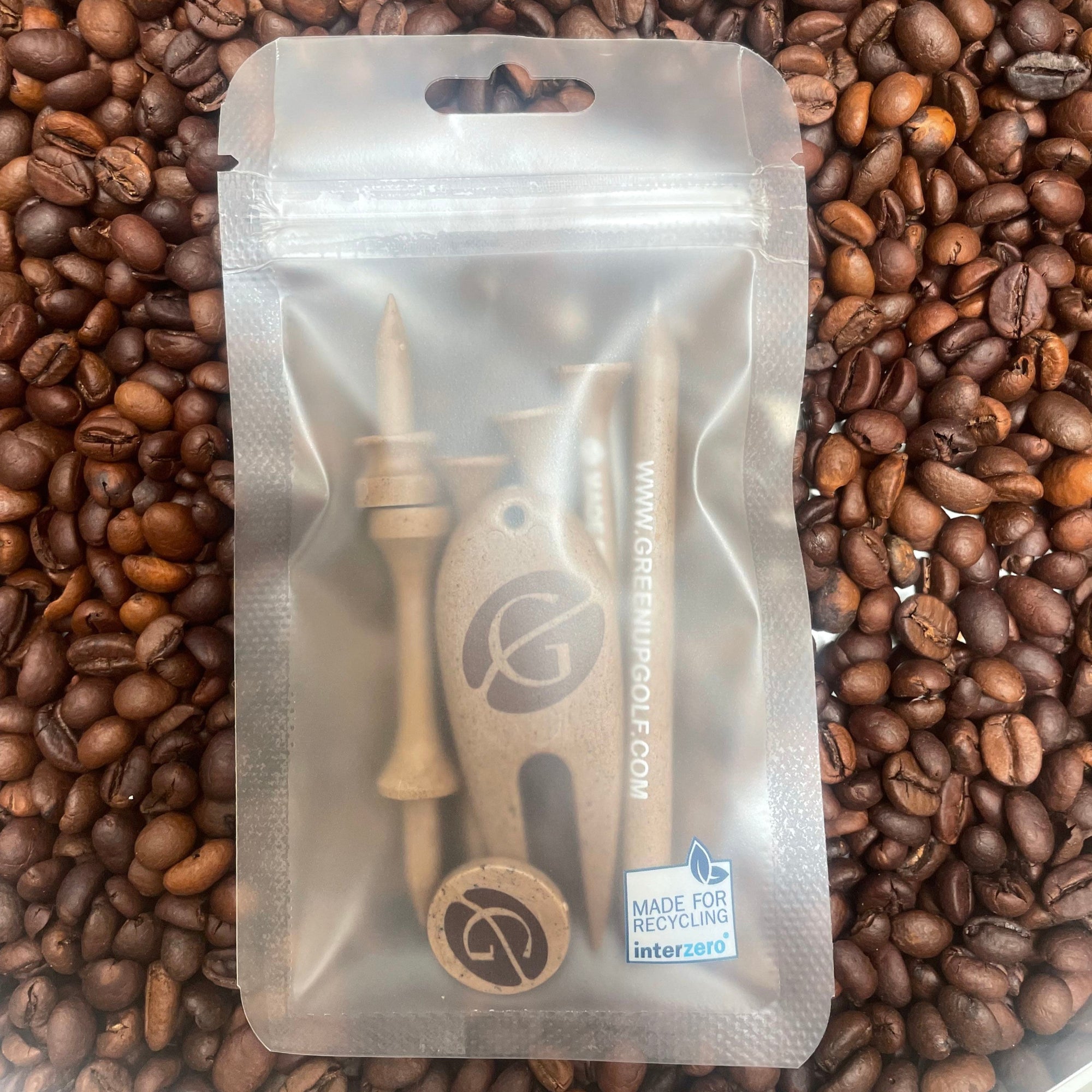 Custom logo sustainable golf accessories made from coffee waste